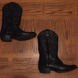Unique men’s cowboy boots Ariat size 11EE
